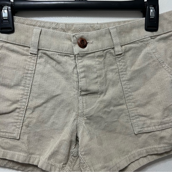 Birdwell Beach Britches Women’s Classic Corduroy Shorts Stone Beige Size 4 - Picture 7 of 12
